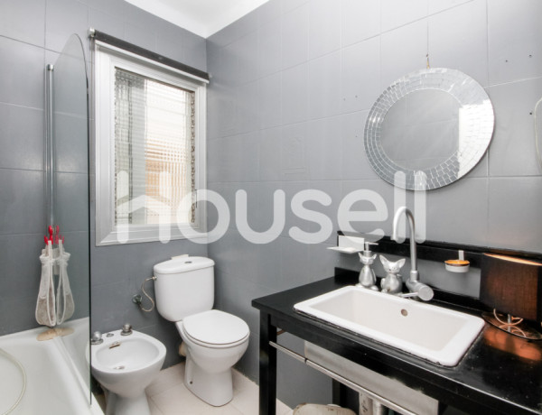 Piso en venta de 58 m² Calle de Formentera, 08016 Barcelona