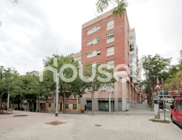 Piso en venta de 58 m² Calle de Formentera, 08016 Barcelona