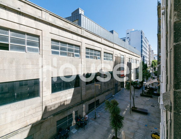 Piso en venta de  88 m² Rúa Real, 36202 Vigo (Pontevedra)