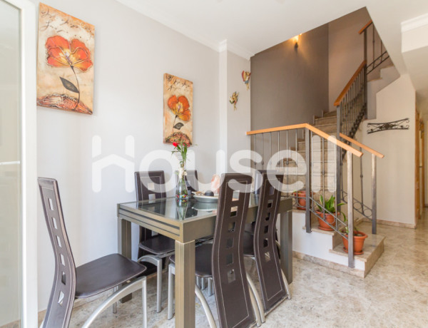 Chalet en venta de 220 m² Calle Buque, 29130 Alhaurín de la Torre (Málaga)