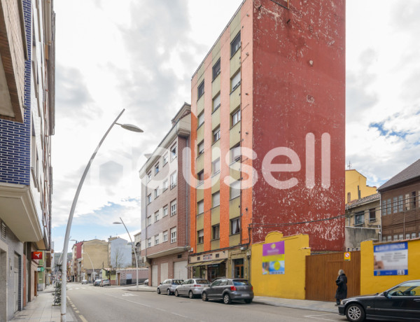 Piso en venta de 88 m² Calle Torre de Abajo, 33900 Langreo (Asturias)