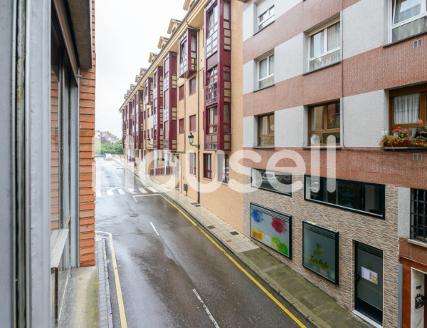 Piso en venta de 129 m² Calle La Vega, 33520 Nava (Asturias)