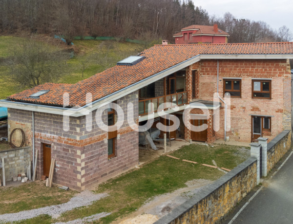 Casa en venta de 200 m² Lugar Pumarin, 33187 Siero (Asturias)