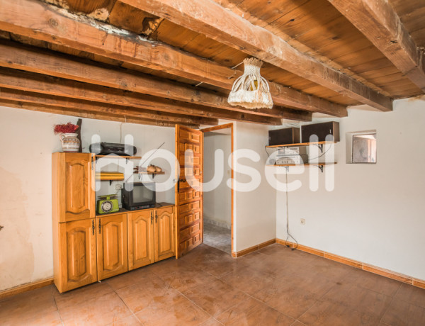 Town house For sell in Villar De Corneja in Ávila 