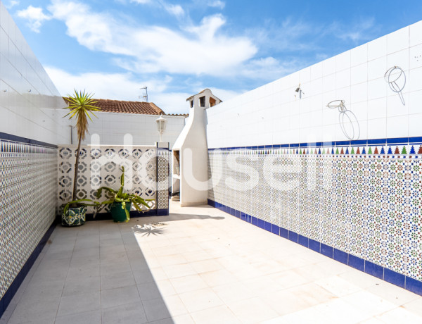 Chalet de 100  m² en  Calle Isla de Fernando Poo, San Javier (Murcia)