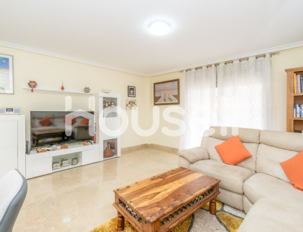 Piso en venta de 124 m² Calle de Orihuela, 03540 Torrevieja (Alacant)