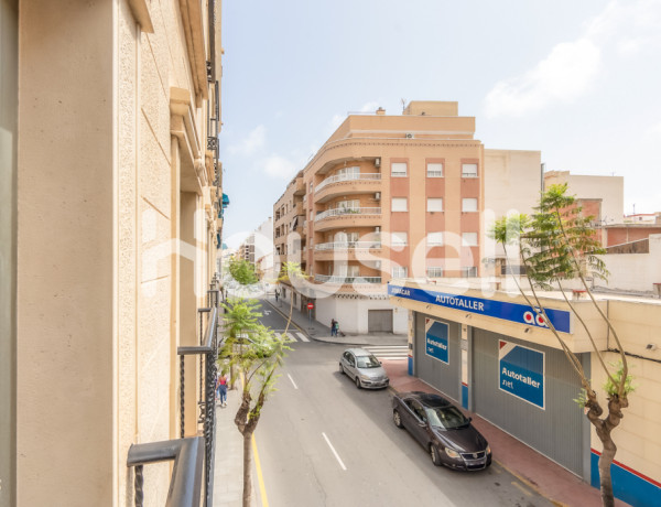 Piso en venta de 124 m² Calle de Orihuela, 03540 Torrevieja (Alacant)