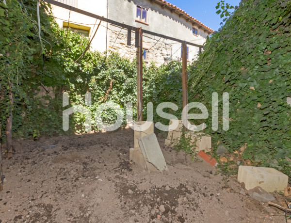 Town house For sell in Atienza in Guadalajara 