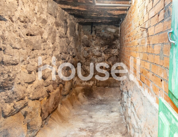 Town house For sell in Burgohondo in Ávila 