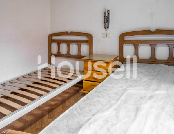 Town house For sell in Burgohondo in Ávila 