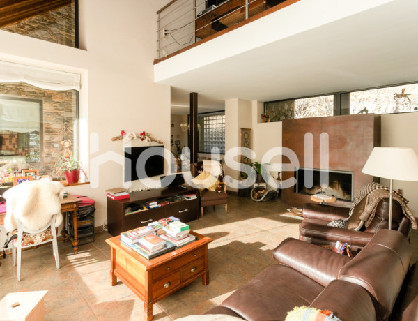 Town house For sell in ESTERRI D'ANEU in Lleida 