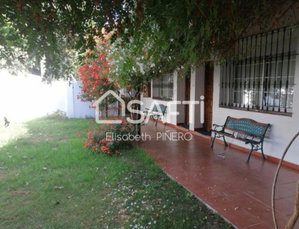 Commercial Premises For sell in Montijo in Badajoz 