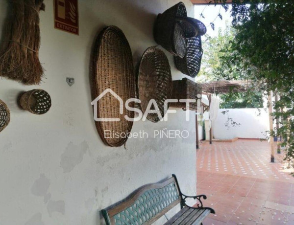 Commercial Premises For sell in Montijo in Badajoz 