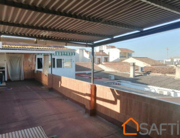 ¡¡ OPORTUNIDAD ÚNICA!!  ECONÓMICO PISO EN PRIMERA PLANTA CON GRAN TERRAZA Y NAVE.