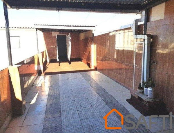 ¡¡ OPORTUNIDAD ÚNICA!!  ECONÓMICO PISO EN PRIMERA PLANTA CON GRAN TERRAZA Y NAVE.