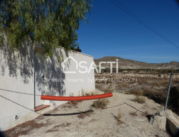 Encantadora casa de dos dormitorios y terreno Fortuna