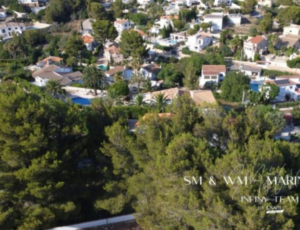 Denia – Las Rotes/Montgó-Galeretes: En venta terreno con vistas y licencia para la construcción de un chalet unifamiliar