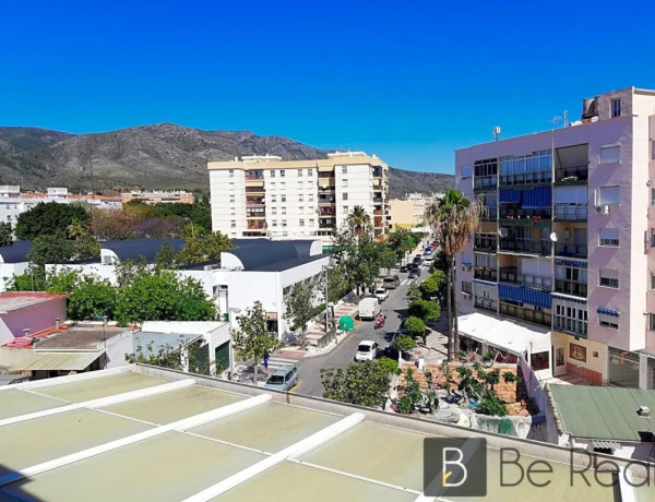 EDIFICIO EN PLENO CENTRO DE TORREMOLINOS (MALAGA)