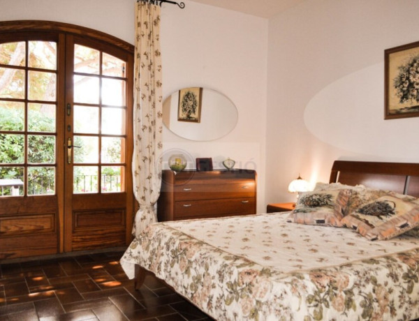 Town house For sell in Calonge in Girona 