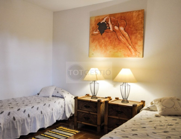 Town house For sell in Calonge in Girona 