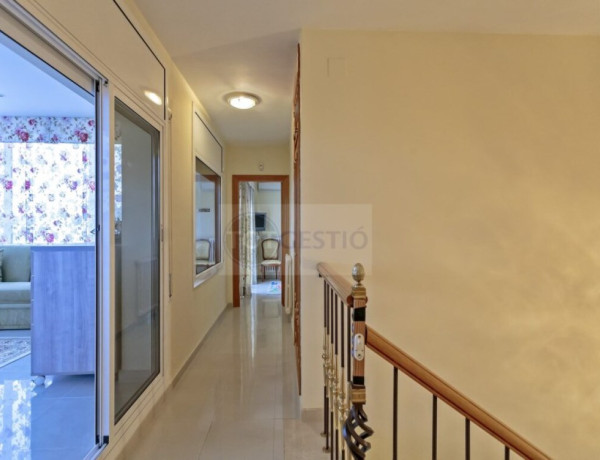 Casa-Chalet en Venta en Calonge Girona Ref: VC-10390