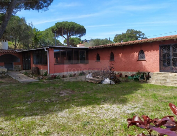 Residential land For sell in Castell Platja D Aro in Girona 