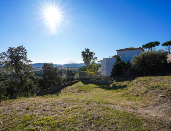 Residential land For sell in Castell Platja D Aro in Girona 