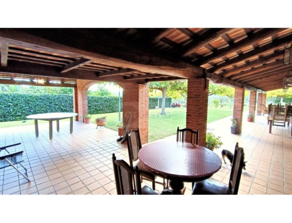 Casa de campo-Masía en Venta en Llagostera Girona Ref: VM-10188