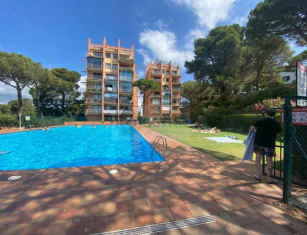 Piso en Venta en Castell Platja D Aro Girona Ref: VP-2001