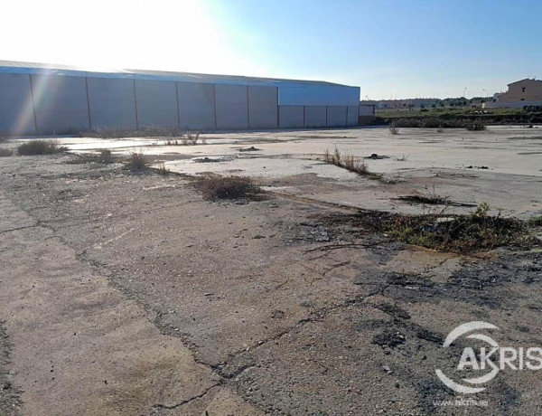 VENTA TERRENO INDUSTRIAL DE 6.860 M2 EN YUNCOS