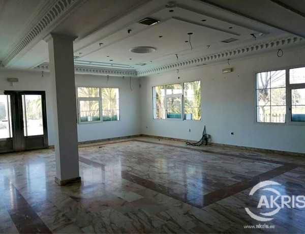 Commercial Premises For sell in Griñon in Madrid 