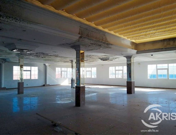 Commercial Premises For sell in Griñon in Madrid 