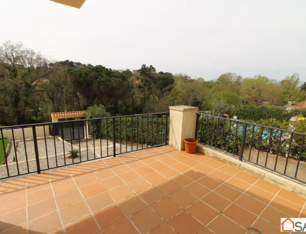 Preciosa casa con piscina cerca de Lloret de mar y de sus playas!!