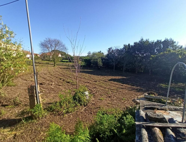 Casa de 2 plantas con terreno