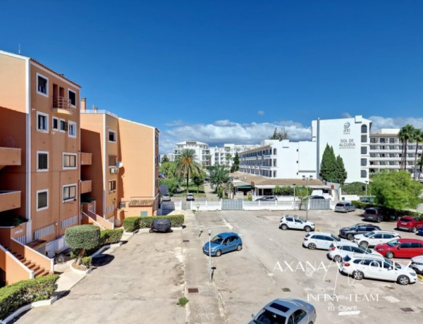 Piso en venta en Puerto de Alcudia, orientacion sur