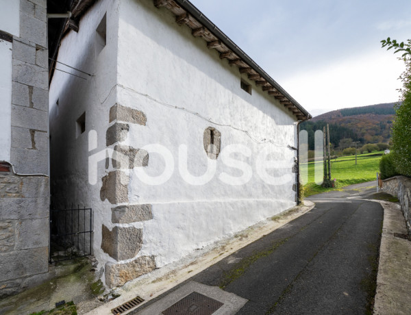 Casa rural en venta de 420m² en Calle Erdigunea, 20495 Albiztur (Gipuzkoa)