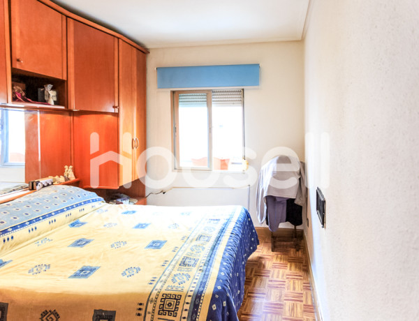 Apartment of 60 m² in Avenida Antonio Alzaga, 48980 Santurtzi (Bizkaia)