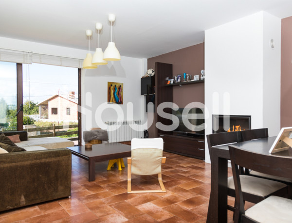 Espectacular casa de 278 m² en Lugar Aseñado, 15108 Carballo (A Coruña)