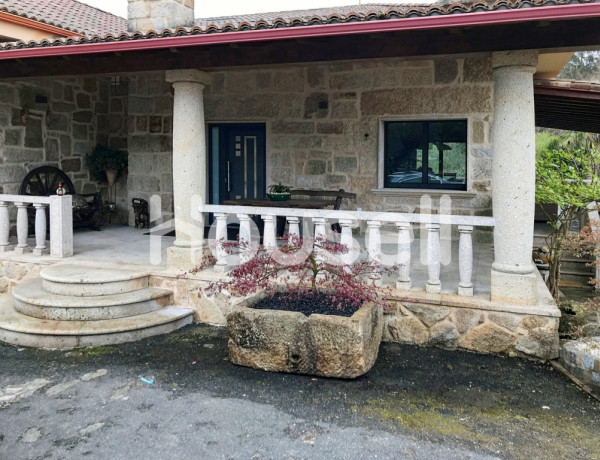 Town house For sell in Teo in La Coruña 