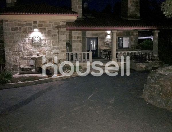 Town house For sell in Teo in La Coruña 