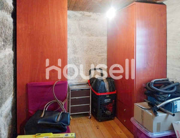 Town house For sell in Maside in Orense 