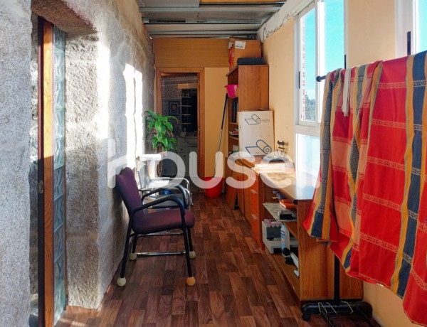 Town house For sell in Maside in Orense 