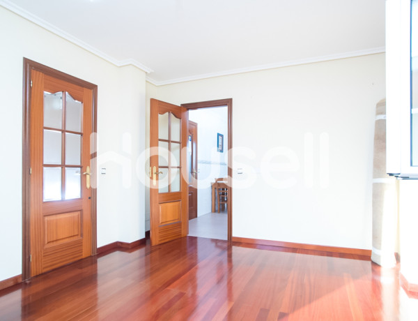 Chalet en venta de 312 m² Avenida Salvador Allende, 15176 Oleiros (A Coruña)