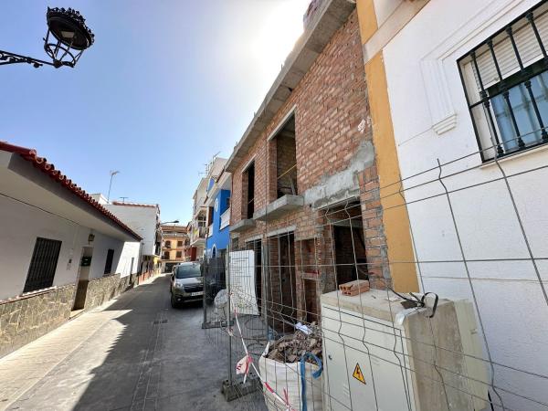 Dúplex en venta en Manuel de Falla, 5