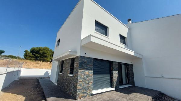 Chalet pareado en venta en calle La Pedrera, 47