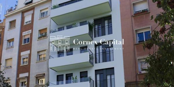 Piso en venta en calle Velia, 48