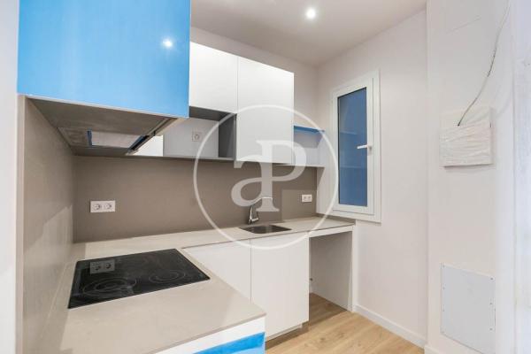 Dúplex en venta en calle Sant Antoni Abat, 17