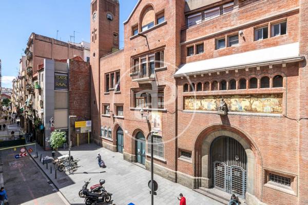 Dúplex en venta en calle Sant Antoni Abat, 17