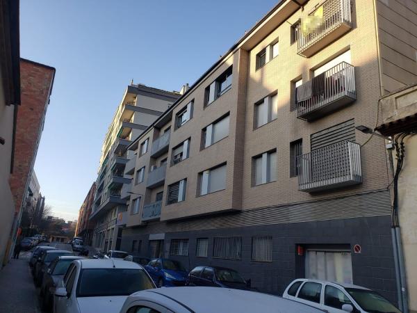 Promoción de tipologias Vivienda Oficina Garaje Trastero en venta Girona Girona