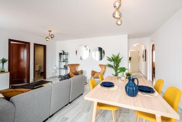 Promoción de tipologias Vivienda en venta Competa Málaga